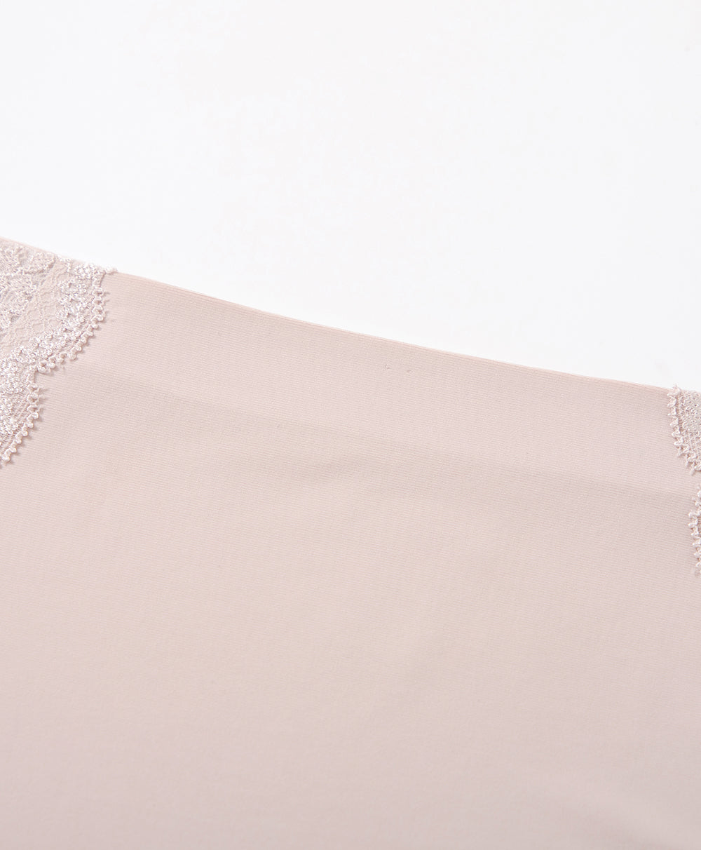 Comfortable mid-rise shorts