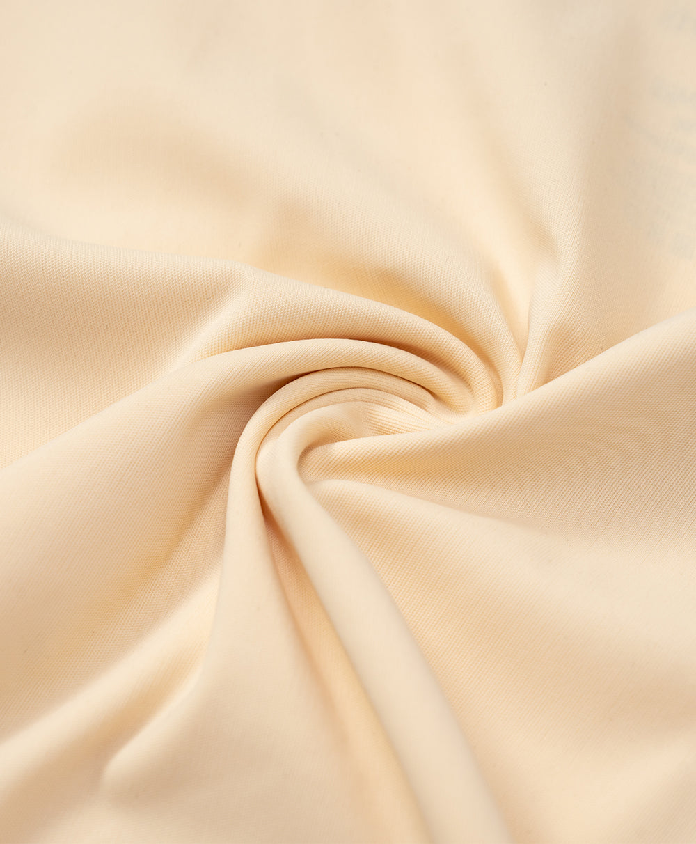 Seamless mid-length briefs